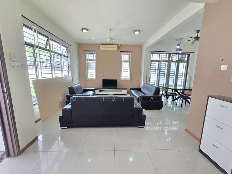 Cluster House for Sale in Horizon Hills (Iskandar Puteri (Nusajaya)) - Mui Hui Tan - Living Room - PropertyGuru.com.my
