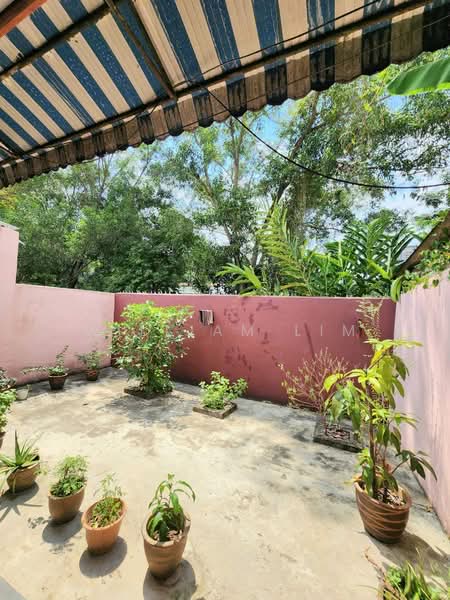 1-storey Terraced House for Sale in Puchong (Selangor) - William Lim - Garden - PropertyGuru.com.my