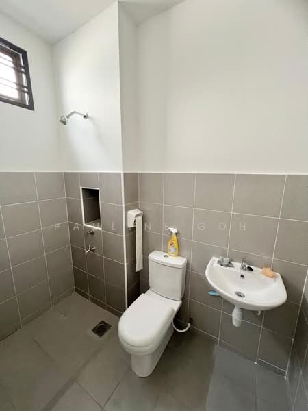 2-storey Terraced House for Sale in Mutiara Rini (Skudai) - Pauline Goh - Bathroom - PropertyGuru.com.my