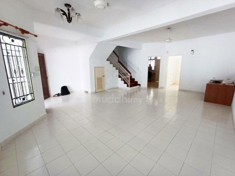 2-storey Terraced House for Sale in Seksyen 5 (Kota Damansara) - Nadia Jaafar - Living Room - PropertyGuru.com.my