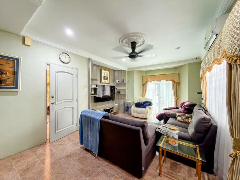 De Puncak Ukay Perdana untuk Untuk Dijual - RM 2,450,000, Feb 2026 - Living Room - PropertyGuru.com.my