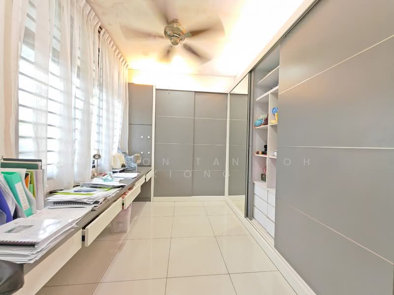 Semi-Detached House for Sale in Setia Indah (Ulu Tiram) - Nelson Tan Poh Kiong - Study - PropertyGuru.com.my