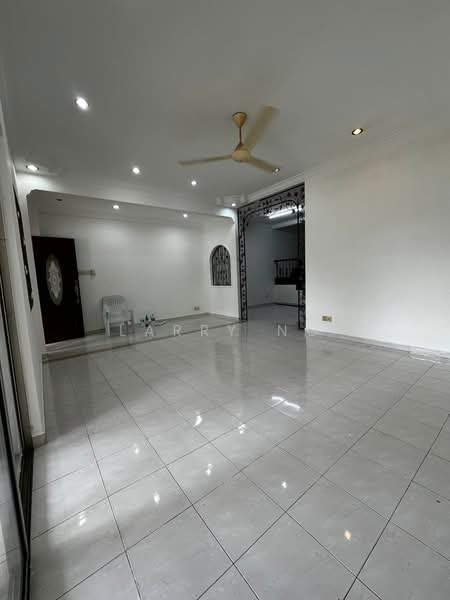 Bukit Indah untuk Untuk Dijual - RM 768,000, Feb 2026 - Living Room - PropertyGuru.com.my