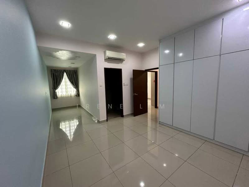 Cluster House for Sale in Taman Gaya (Ulu Tiram) - Irene Lim - Bedroom - PropertyGuru.com.my