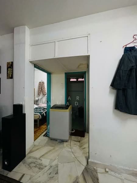 Apartment for Sale at Apartment Dahlia - Mokhtar Bin Mohamad Akhir - Bedroom - PropertyGuru.com.my