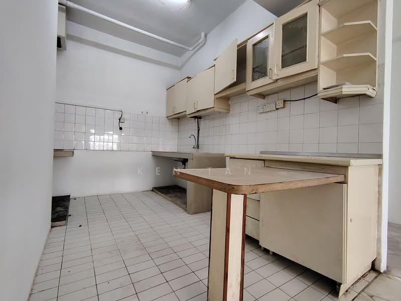 Menara Seputih untuk Untuk Disewa - RM 1,400 /bulan, Feb 2026 - Kitchen - PropertyGuru.com.my