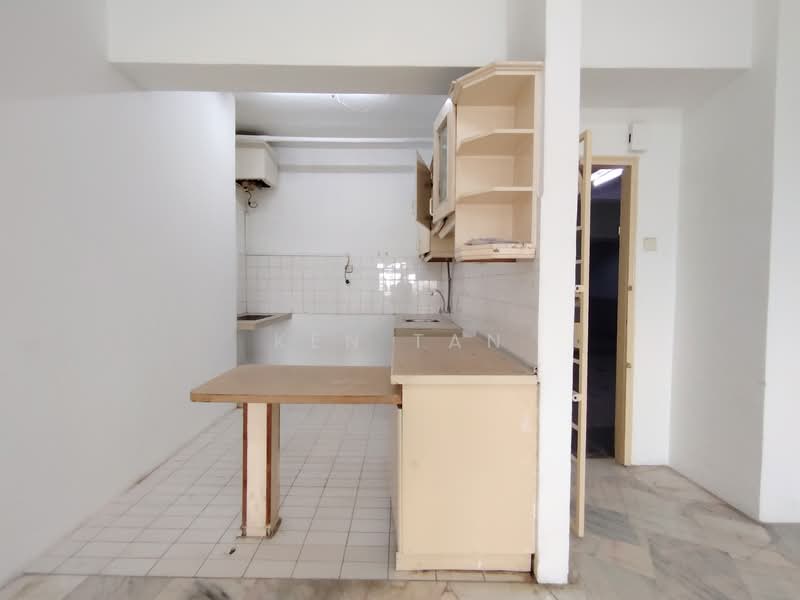 Menara Seputih untuk Untuk Disewa - RM 1,400 /bulan, Feb 2026 - Kitchen - PropertyGuru.com.my