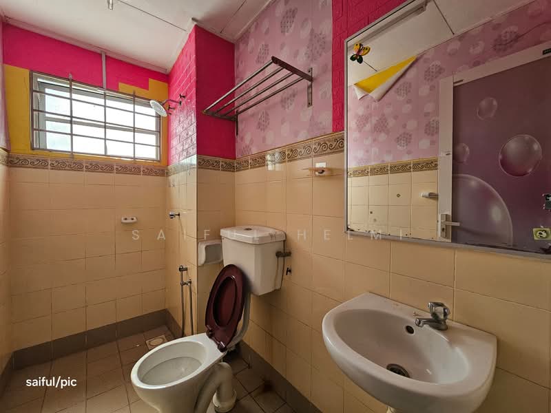 Bukit Raja untuk Untuk Dijual - RM 660,000, Feb 2026 - Bathroom - PropertyGuru.com.my