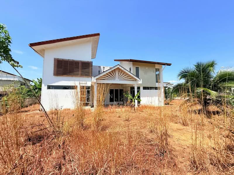 Bandar Enstek untuk Untuk Dijual - RM 1,050,000, Mac 2026 - Exterior - PropertyGuru.com.my