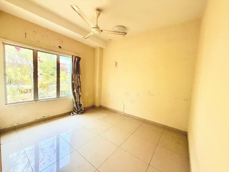 Bandar Enstek untuk Untuk Dijual - RM 1,050,000, Mac 2026 - Interior - PropertyGuru.com.my