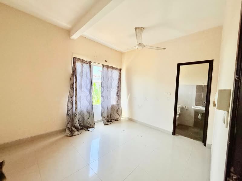 Bandar Enstek untuk Untuk Dijual - RM 1,050,000, Mac 2026 - Interior - PropertyGuru.com.my