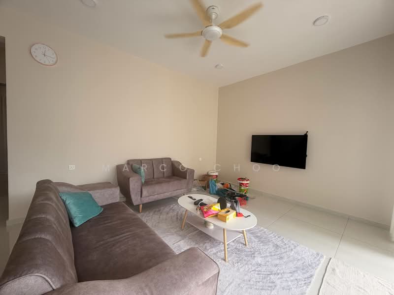Condominium for Rent at Kings Bay @ Country Garden Danga Bay - Marco Choo - Living Room - PropertyGuru.com.my