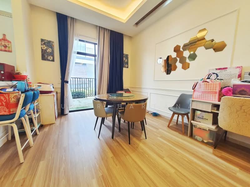 2-storey Terraced House for Sale in Puncak Alam (Selangor) - Syukor Hartanah - Dining Room - PropertyGuru.com.my