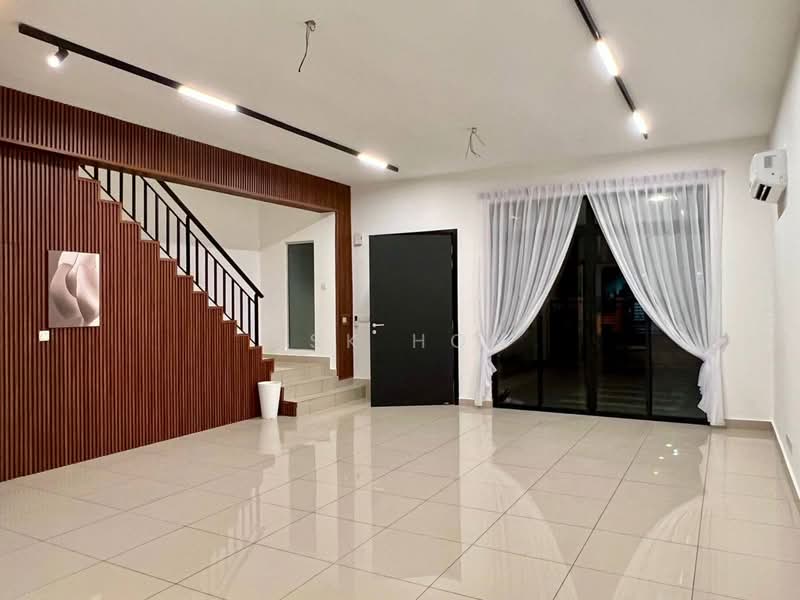 2-storey Terraced House for Sale in Horizon Hills (Iskandar Puteri (Nusajaya)) - Ask Hon - Living Room - PropertyGuru.com.my
