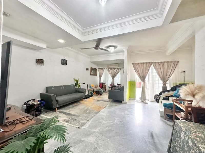Bandar Baru Selayang Fasa 2b untuk Untuk Dijual - RM 625,000, Feb 2026 - Living Room - PropertyGuru.com.my