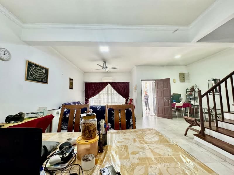 Bandar Sri Damansara untuk Untuk Dijual - RM 895,000, Mac 2026 - Living Room - PropertyGuru.com.my
