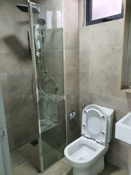 Suasana @ Utropolis untuk Untuk Dijual - RM 520,000, Mac 2026 - Bathroom - PropertyGuru.com.my