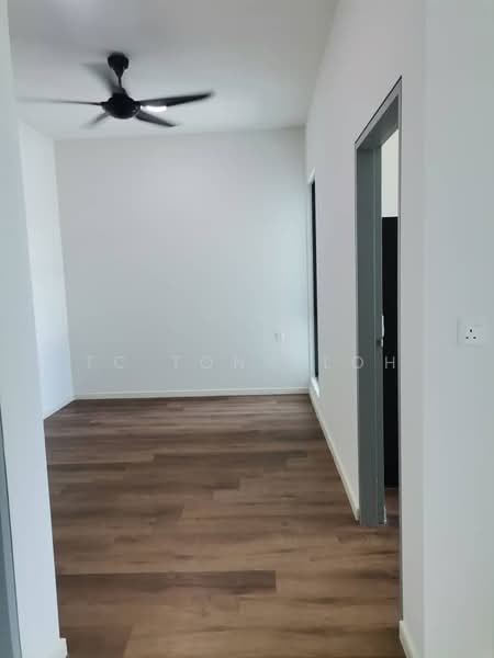 Service Residence for Sale at Suasana @ Utropolis - TC Tong Loh - Interior - PropertyGuru.com.my
