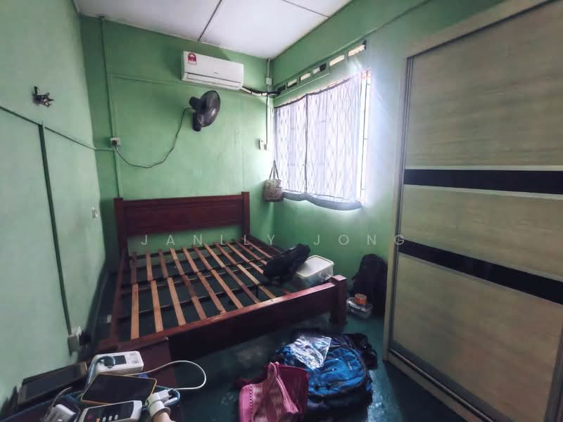 Selesa Jaya Selesas Jayas untuk Untuk Dijual - RM 309,000, Feb 2026 - Bedroom - PropertyGuru.com.my