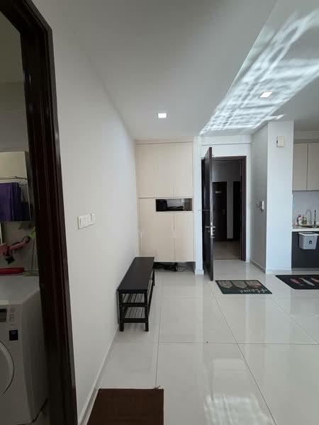 Condominium for Sale at Bay Point @ Country Garden Danga Bay - May Lee - Entrance - PropertyGuru.com.my