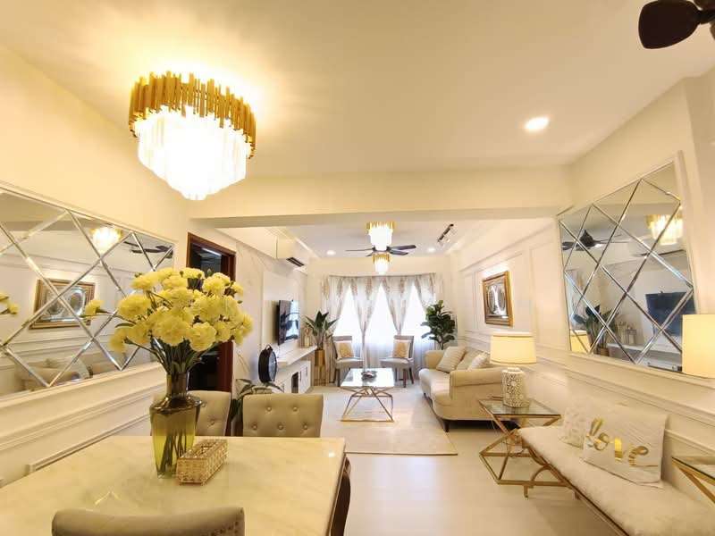 Condominium for Sale at Danau Idaman - Lukman Hakim - Living Room - PropertyGuru.com.my