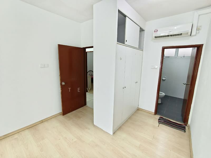 Service Residence for Rent at Larkin Heights - Steve Seah - Interior - PropertyGuru.com.my