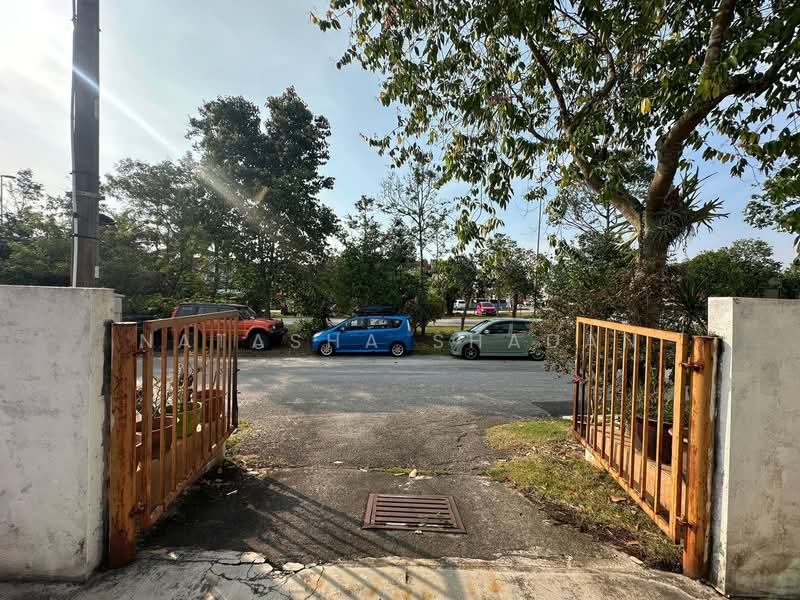 2-storey Terraced House for Sale in Bandar Puncak Alam (Puncak Alam) - Natasha Shadan - Exterior - PropertyGuru.com.my