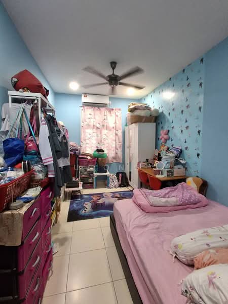 2-storey Terraced House for Sale in Taman Scientex Senai (Senai) - Yucong . - Bedroom - PropertyGuru.com.my