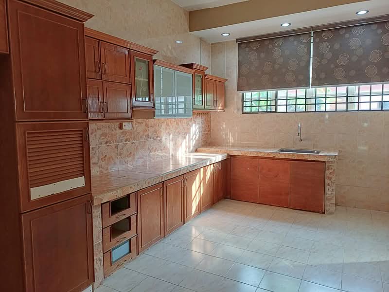 Taman Menglembu Impiana Adril untuk Untuk Dijual - RM 378,000, Feb 2026 - Kitchen - PropertyGuru.com.my