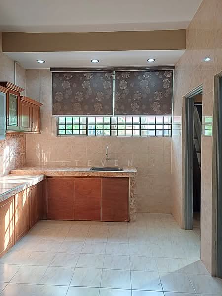 Taman Menglembu Impiana Adril untuk Untuk Dijual - RM 378,000, Feb 2026 - Kitchen - PropertyGuru.com.my