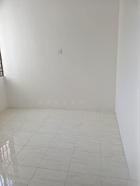 Taman Menglembu Impiana Adril untuk Untuk Dijual - RM 378,000, Feb 2026 - Bedroom - PropertyGuru.com.my