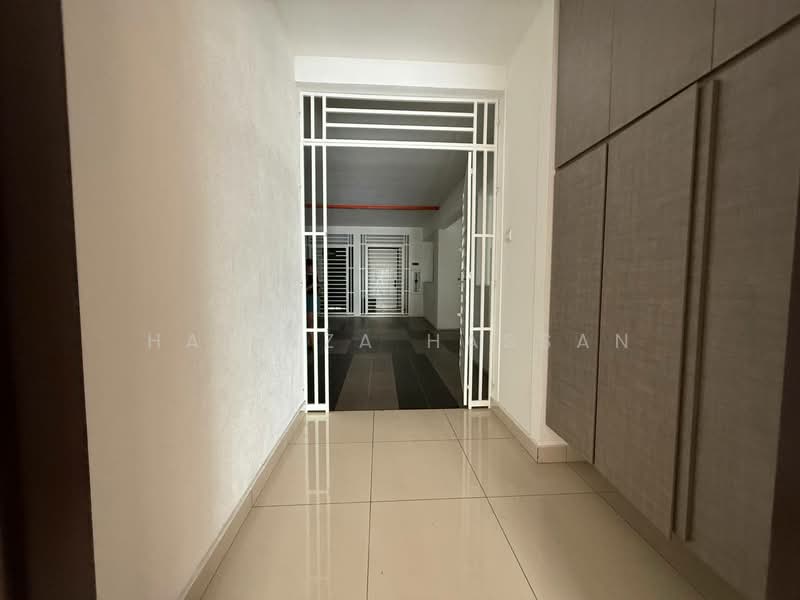 Condominium for Sale at Oasis 2 Residence - Hasliza Hassan - Corridor - PropertyGuru.com.my