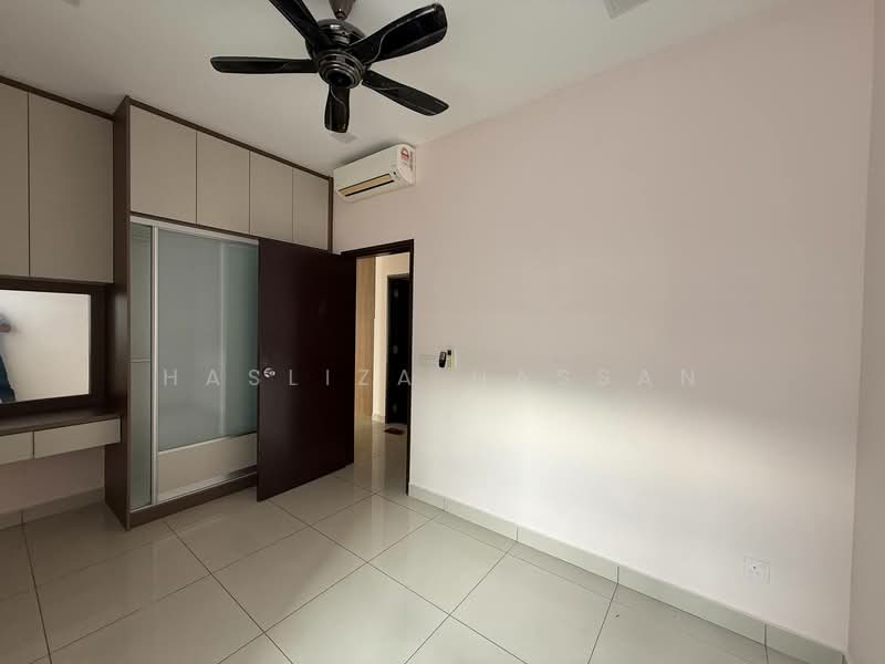 Condominium for Sale at Oasis 2 Residence - Hasliza Hassan - Bedroom - PropertyGuru.com.my