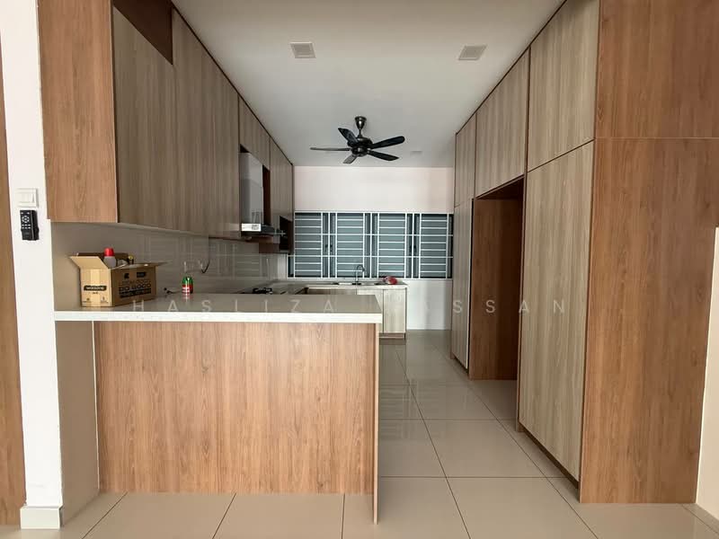 Condominium for Sale at Oasis 2 Residence - Hasliza Hassan - Kitchen - PropertyGuru.com.my