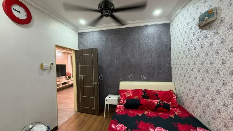Bandar Saujana Utama untuk Untuk Dijual - RM 690,000, Mac 2026 - Bedroom - PropertyGuru.com.my