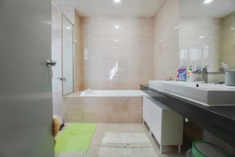 Infiniti 3 Residences untuk Untuk Dijual - RM 1,150,000, Mac 2026 - Bathroom - PropertyGuru.com.my