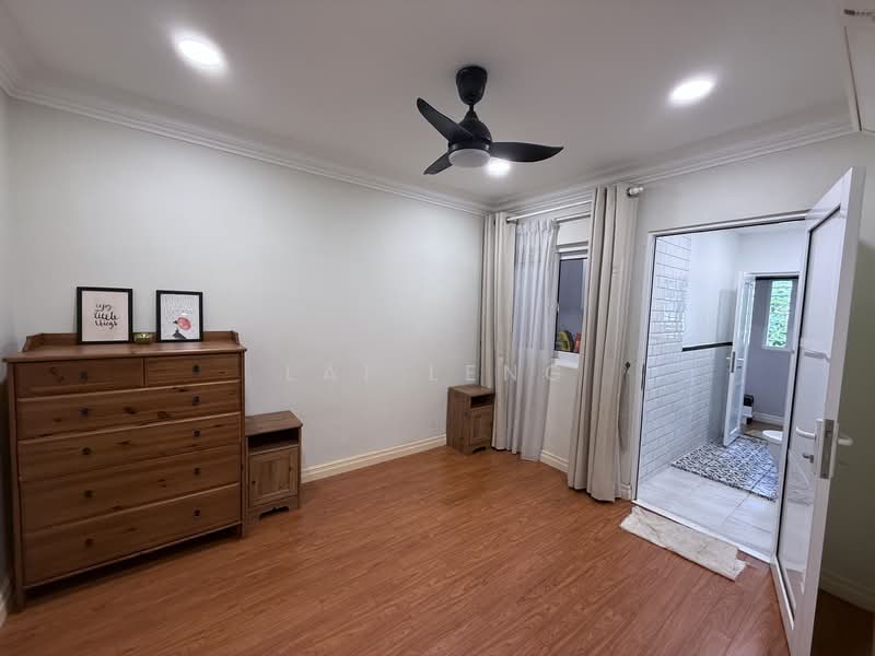 2-storey Terraced House for Sale in Usj 3a (Subang Jaya) - Lai Leng - downstairs Bedroom & bath - PropertyGuru.com.my