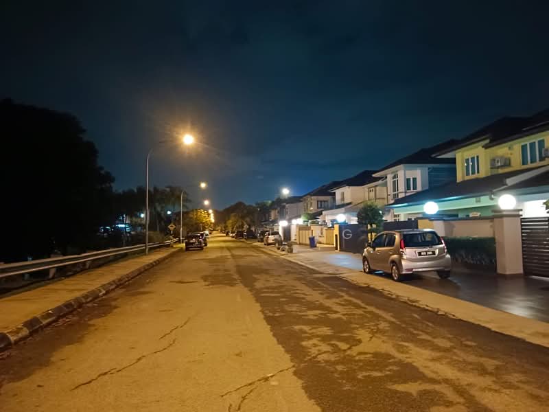 2-storey Terraced House for Sale in Usj 3a (Subang Jaya) - Lai Leng - night view - PropertyGuru.com.my