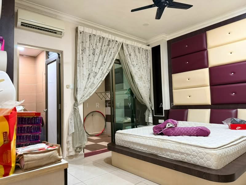 Semi-Detached House for Sale in Taman Sutera Utama (Skudai) - Shirley Yap - Bedroom - PropertyGuru.com.my