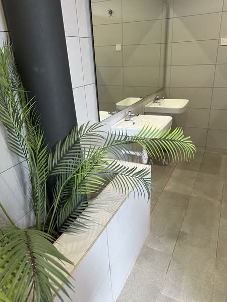 Service Residence for Sale at Neu Suites - Hooi Kuan Tan - Bathroom - PropertyGuru.com.my