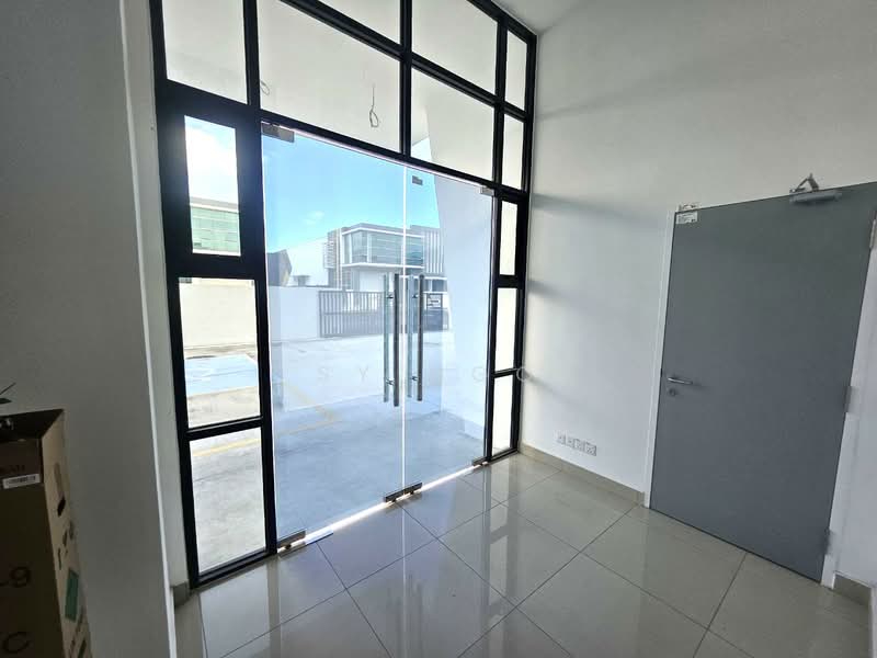 Taman Desa Cemerlang untuk Untuk Disewa - RM 12,500 /bulan, Mac 2026 - Entrance - PropertyGuru.com.my