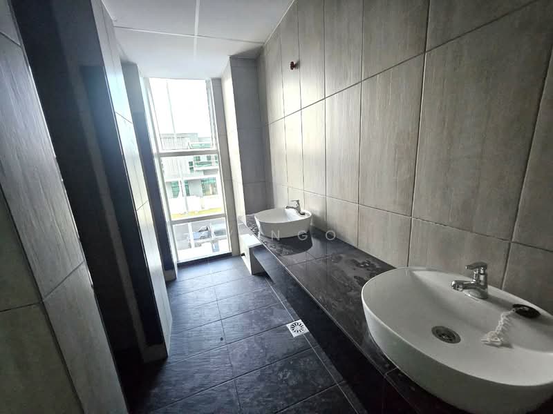 Taman Desa Cemerlang untuk Untuk Disewa - RM 12,500 /bulan, Mac 2026 - Bathroom - PropertyGuru.com.my