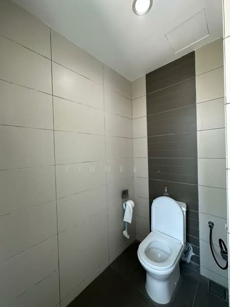 Condominium for Sale at Platino Condominium - Xinnee . - Bathroom - PropertyGuru.com.my