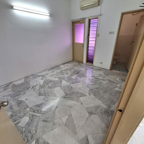 2-storey Terraced House for Rent in Jalan Klang Lama (Old Klang Road) (Kuala Lumpur) - Clarence Chong - Interior - PropertyGuru.com.my