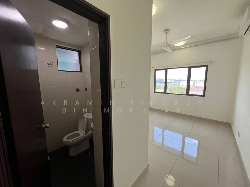 Residensi Zamrud untuk Untuk Dijual - RM 300,000, Mac 2026 - Bathroom - PropertyGuru.com.my