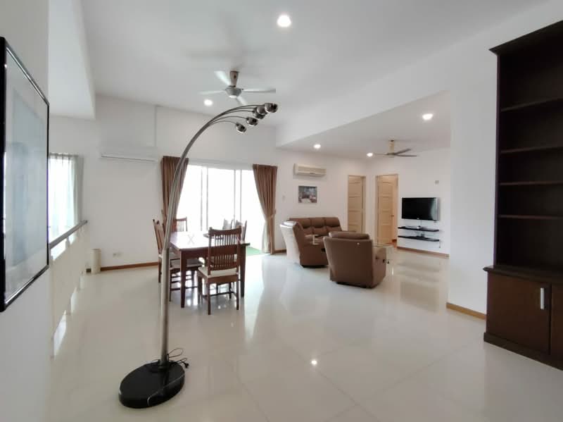 Condominium for Sale at Tanjung Beach Condominium - Xinnee . - Living Room - PropertyGuru.com.my