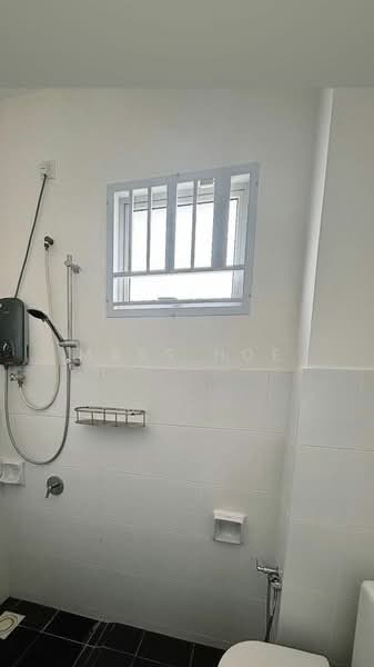 Aspira LakeHomes untuk Untuk Disewa - RM 3,800 /bulan, Mac 2026 - Bathroom - PropertyGuru.com.my