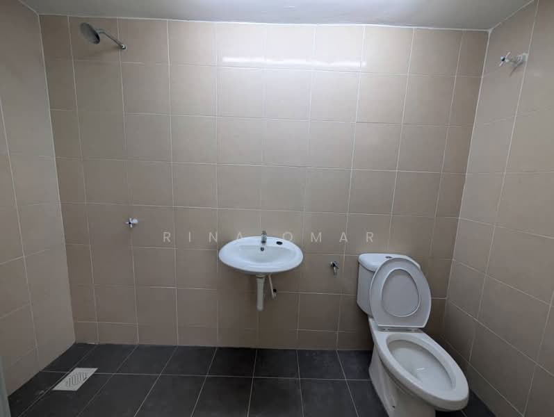 Scientex Meru untuk Untuk Dijual - RM 380,000, Mac 2026 - Bathroom - PropertyGuru.com.my