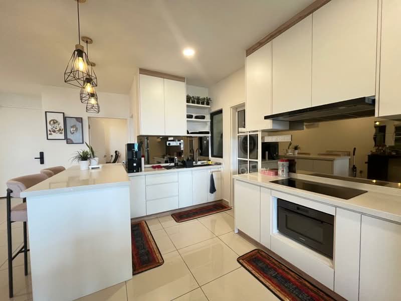 Service Residence for Sale at AraTre' Residences - Alice Low - Kitchen - PropertyGuru.com.my