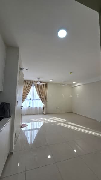 Kediaman Servis untuk Disewa di Seiring Residensi - Nancy Yap - Living Room - PropertyGuru.com.my
